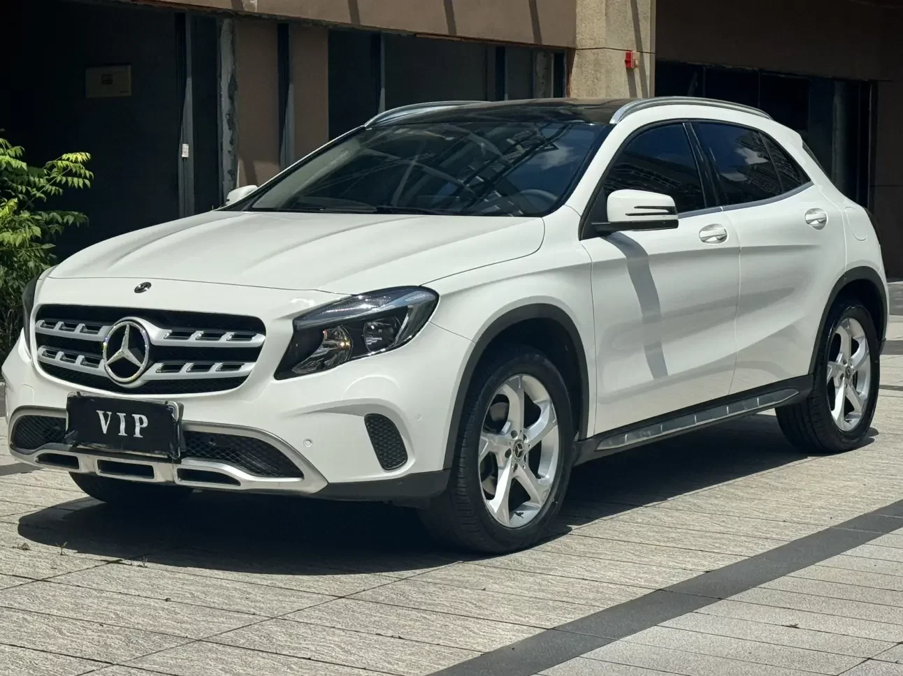 Mercedes-Benz GLA