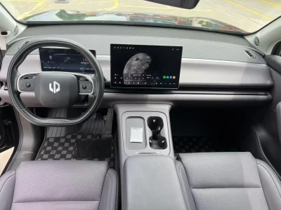Leapmotor C16