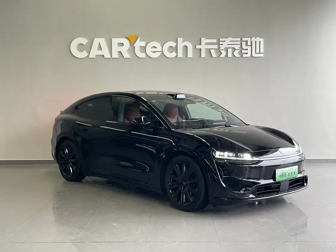 Luxeed Zhijie R7