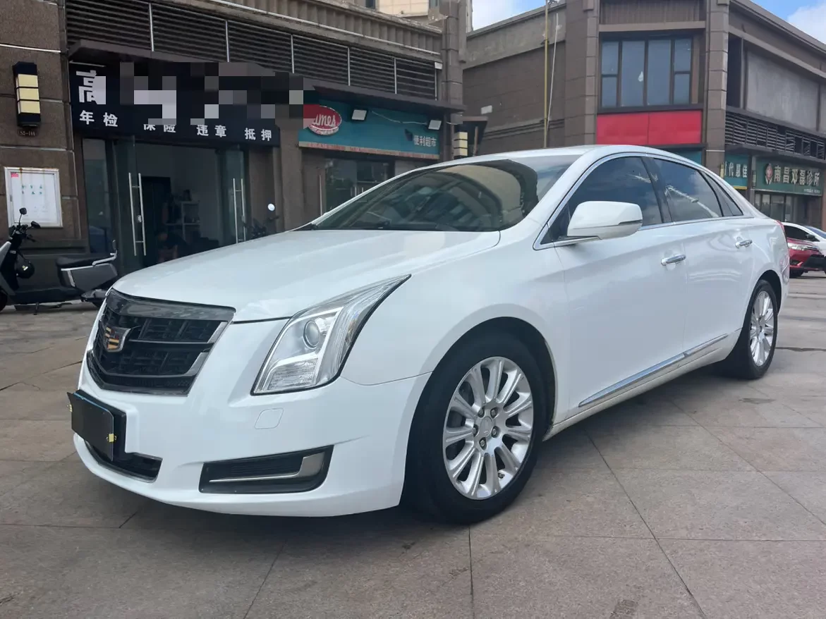Cadillac XTS