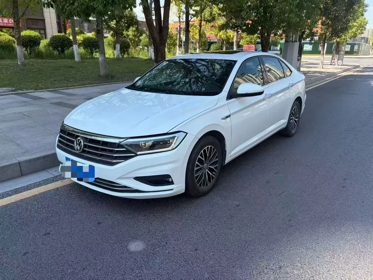Volkswagen Sagitar