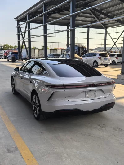 Rising Auto Feifan F7