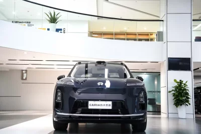 NIO ES8
