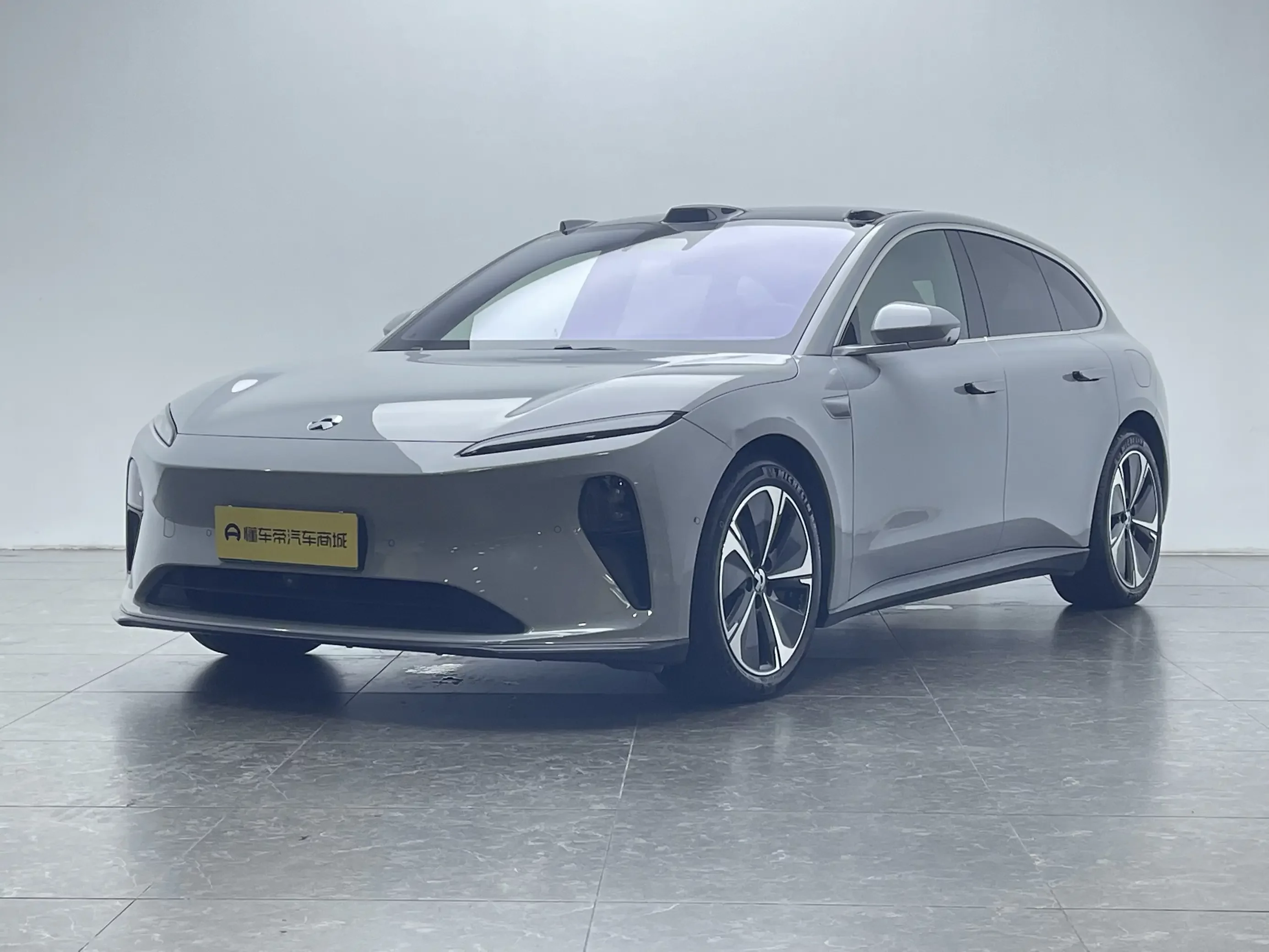NIO ET5T