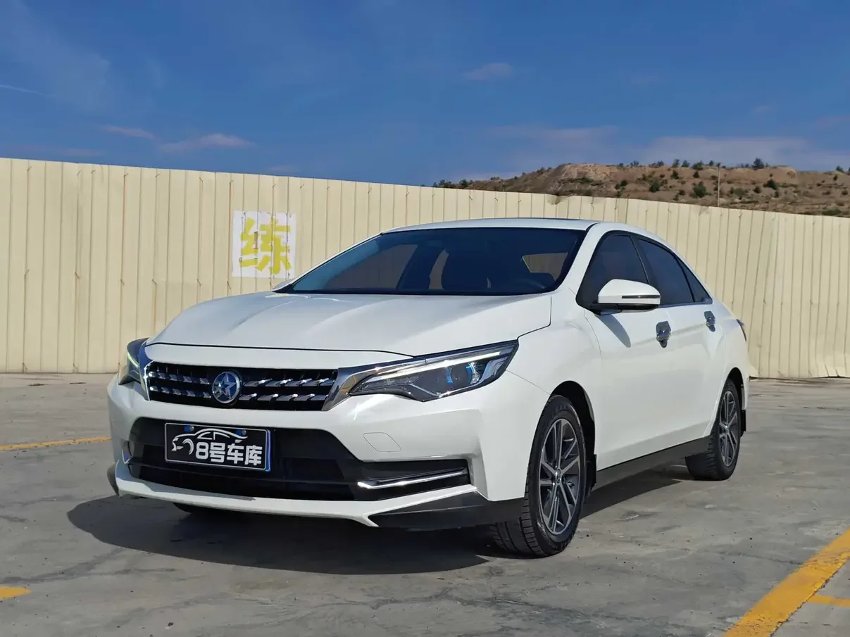 Venucia D60