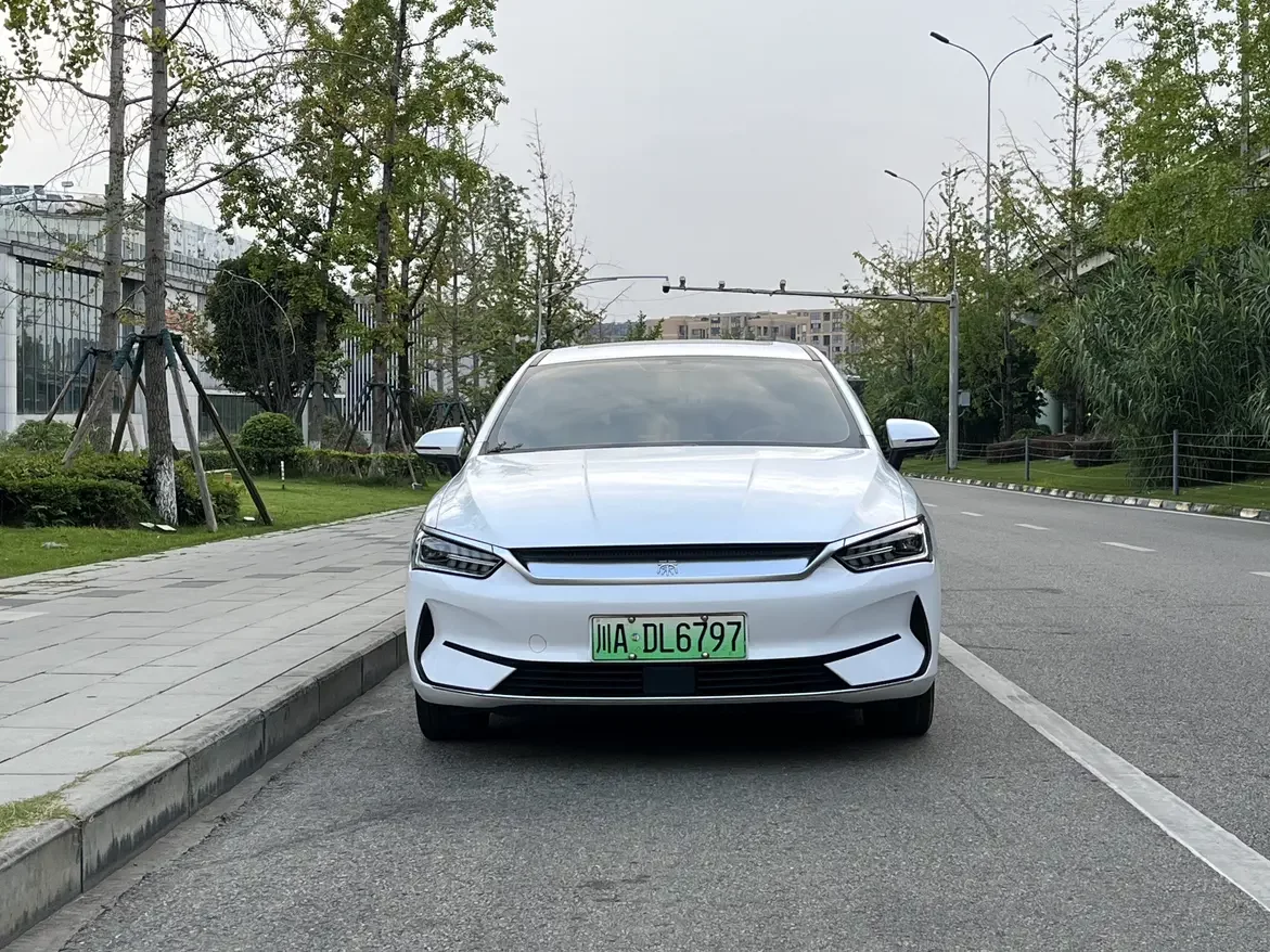 BYD Qin PLUS EV