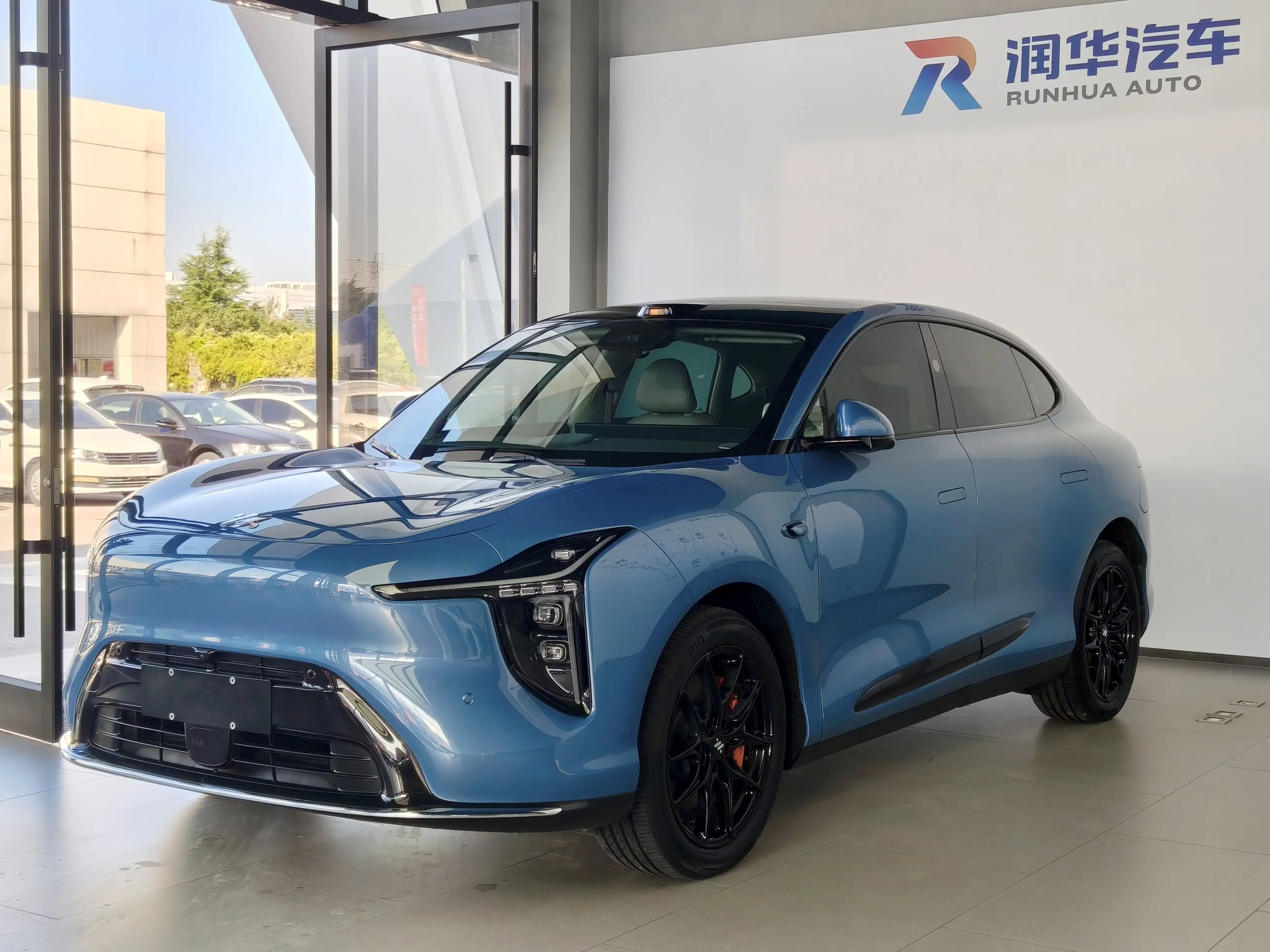 IM Motors Zhiji LS6