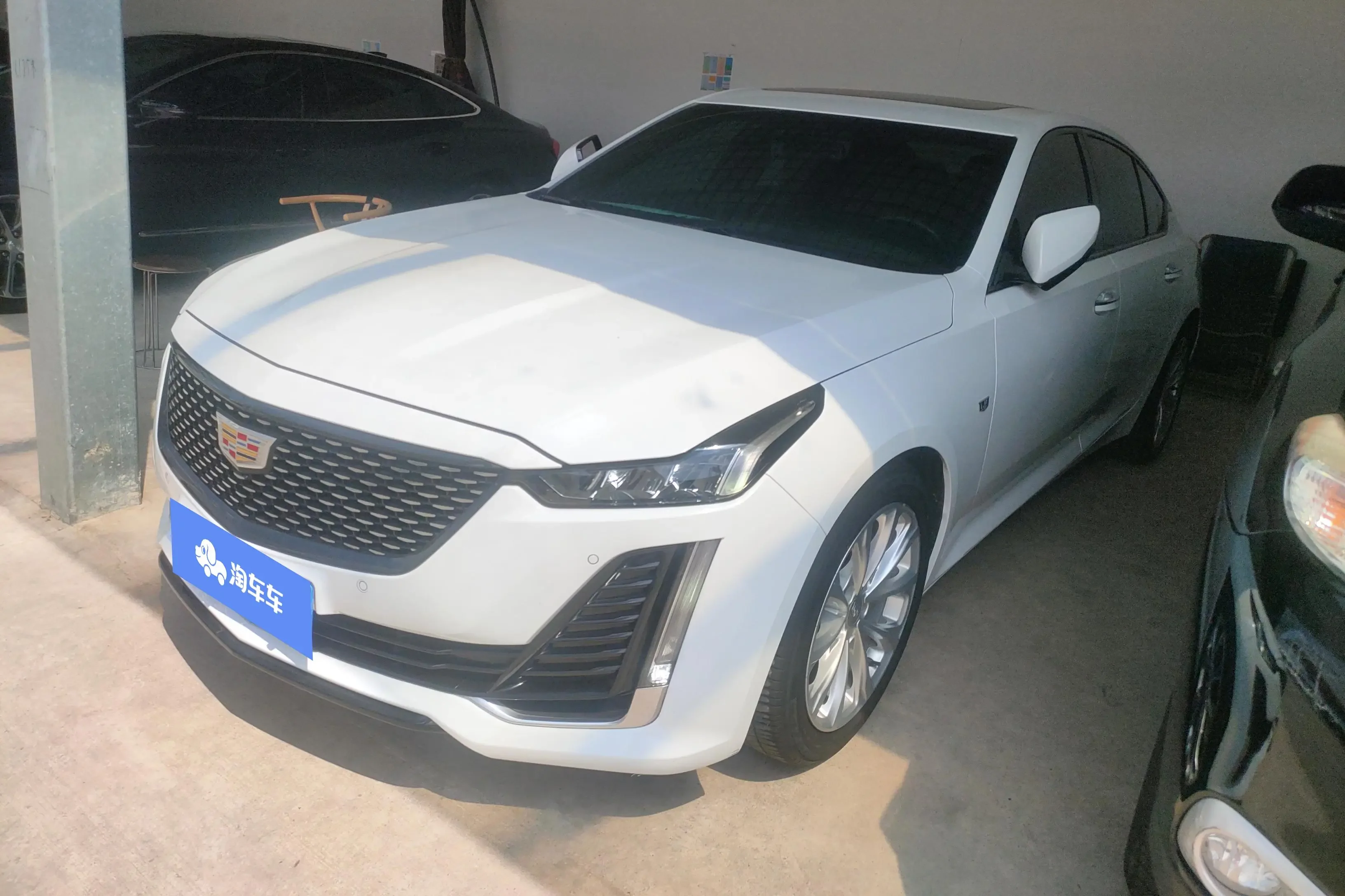 Cadillac CT5