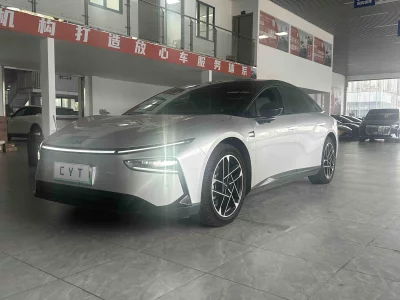 XPeng P7+