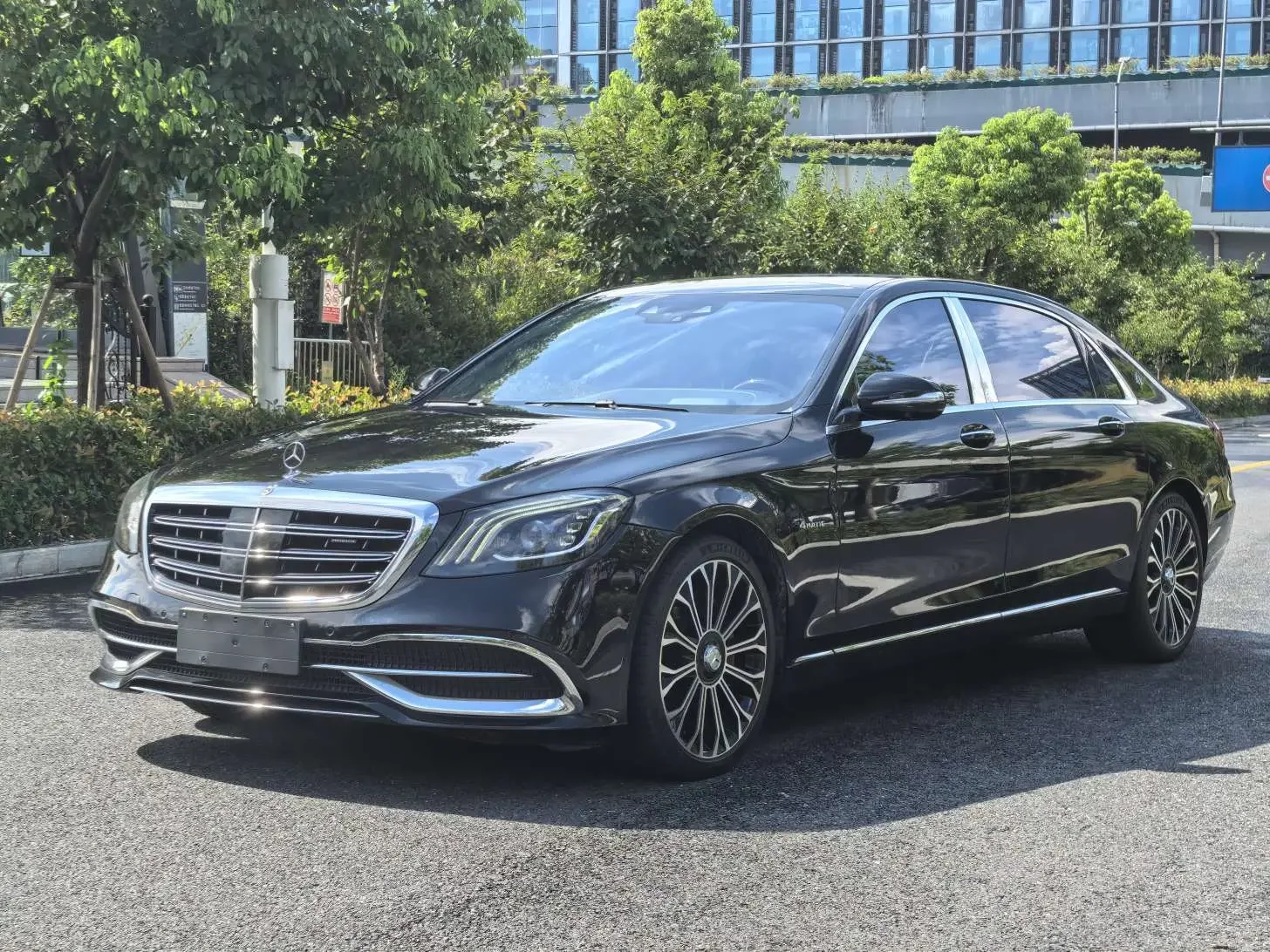 Mercedes-Benz Maybach S-Class