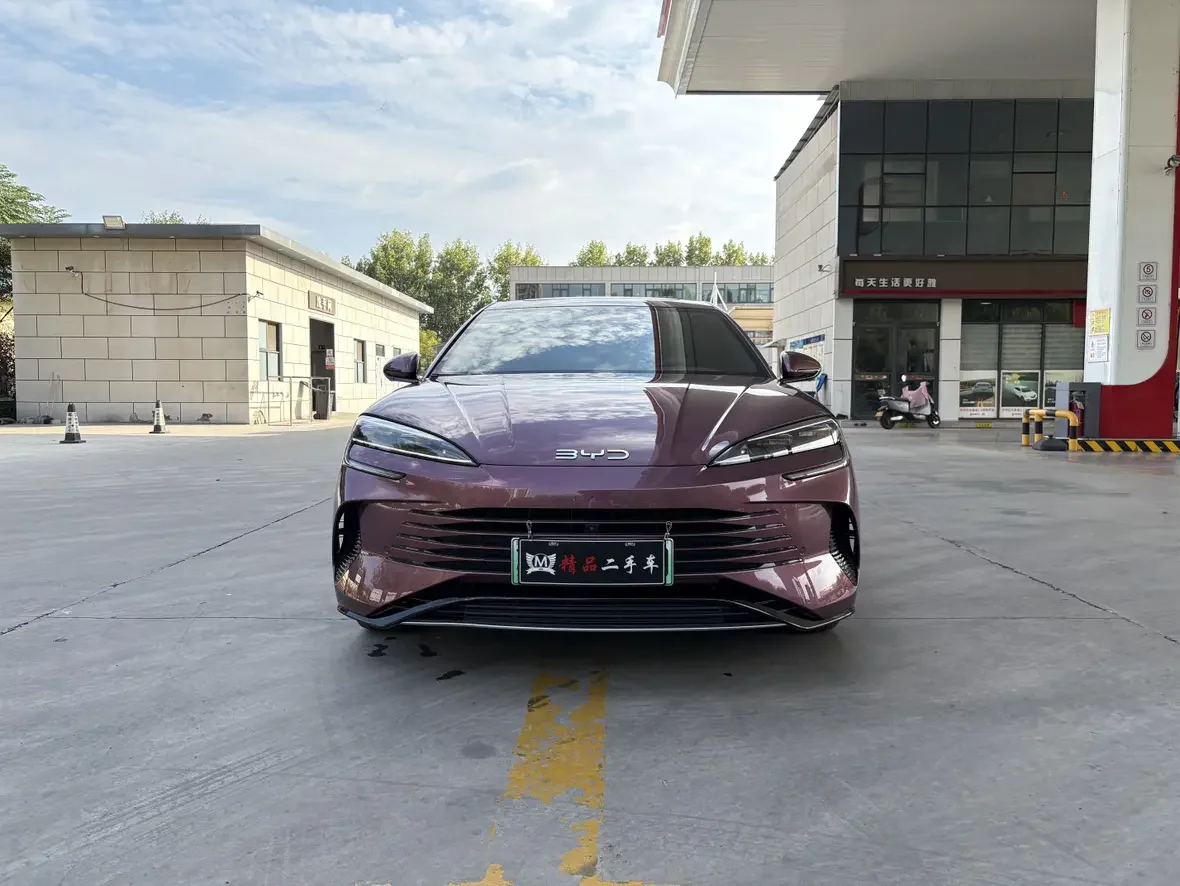 BYD Seal 07DM