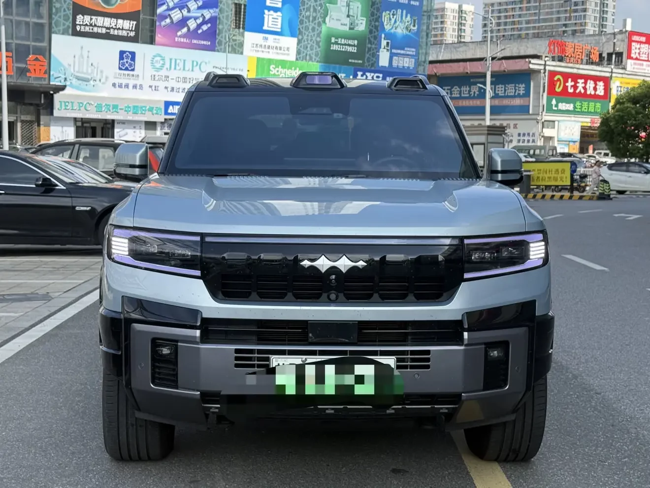BYD Leopard Leopard 8