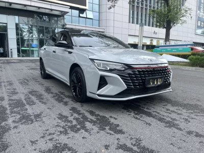 Dongfeng Yixuan MAX