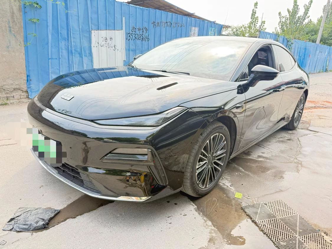 Geely Galaxy Star 8 PHEV