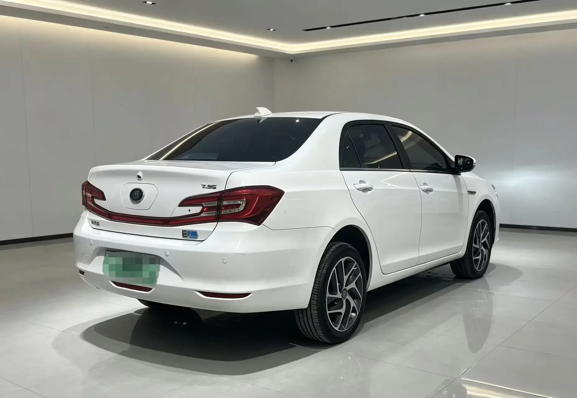 BYD QinEV