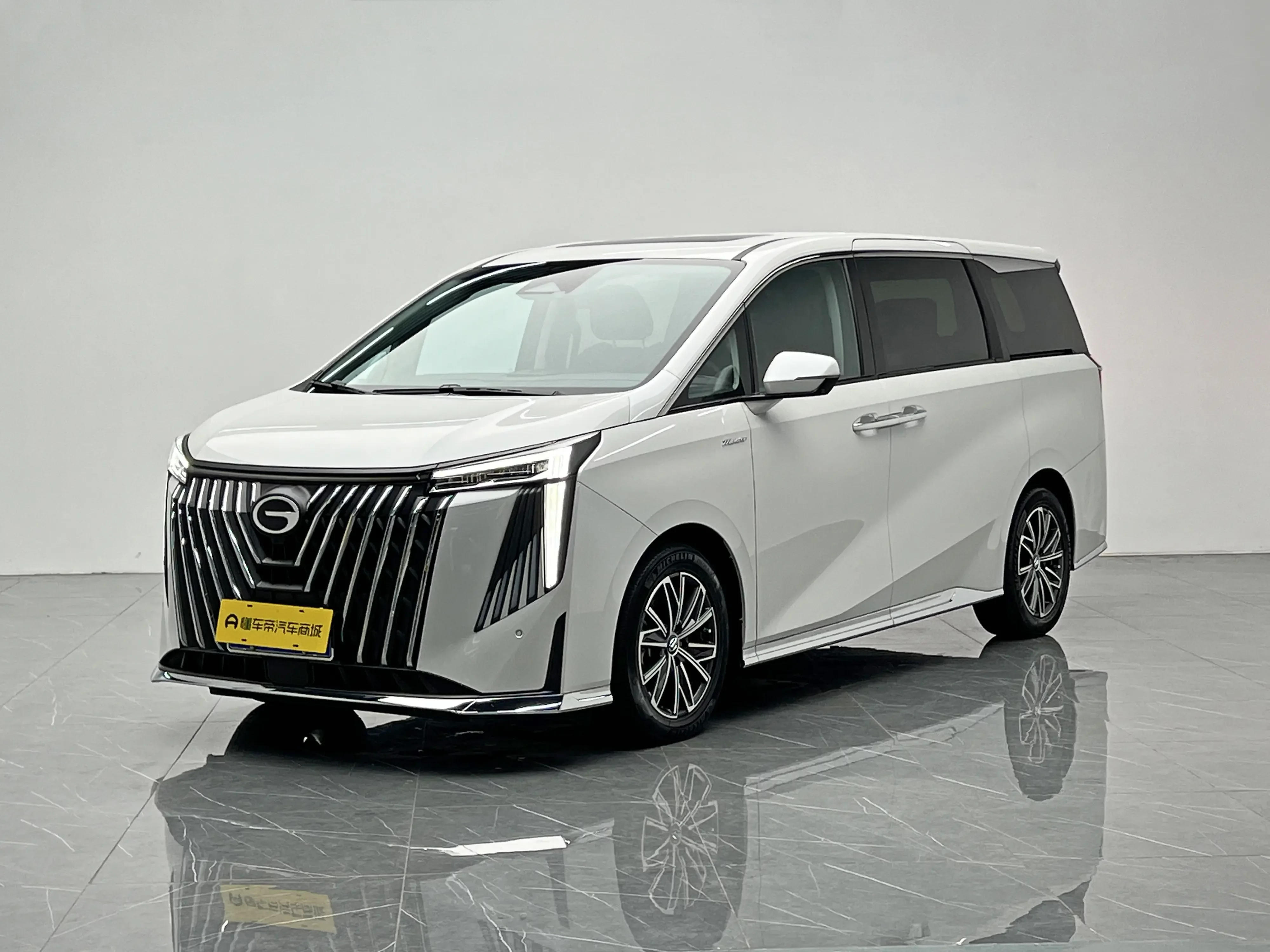 GAC Trumpchi M8