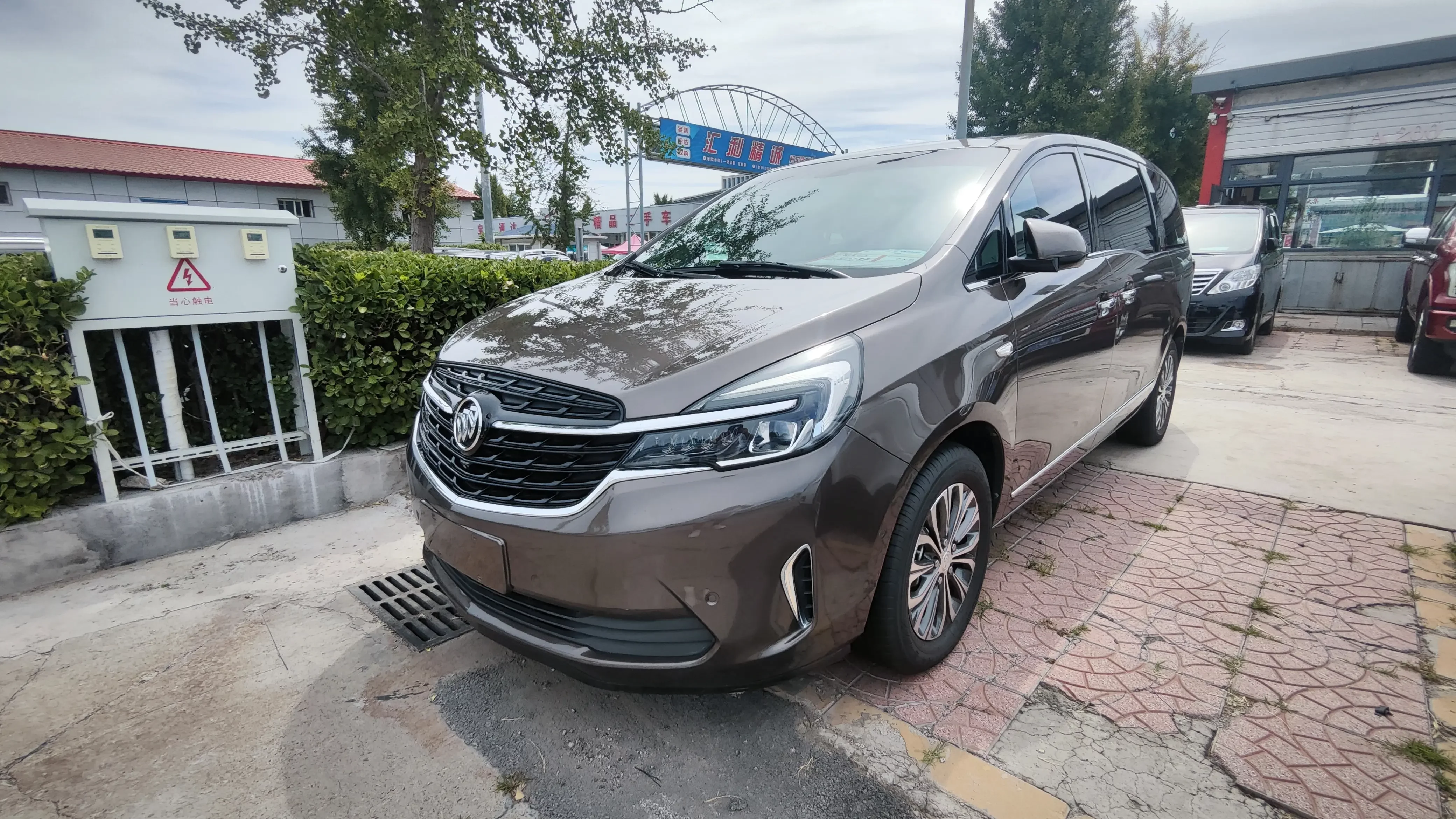 Buick GL8