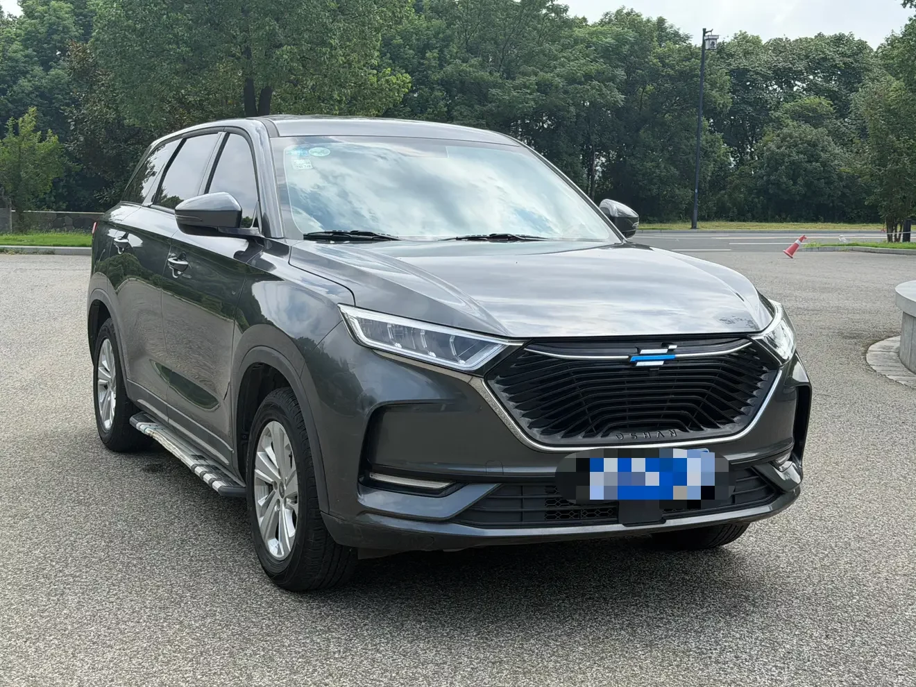 Oshan Changan Auchan X7