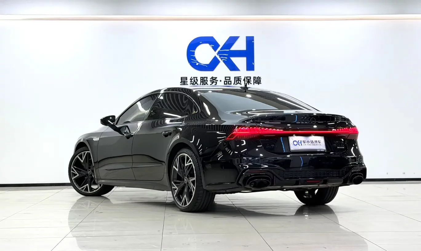 Audi A7L