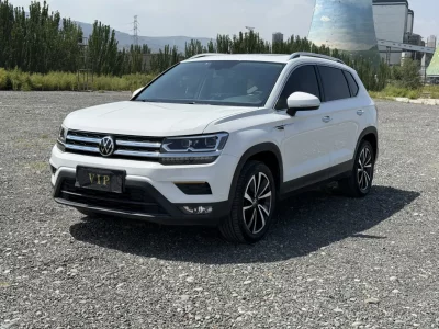 Volkswagen Tharu
