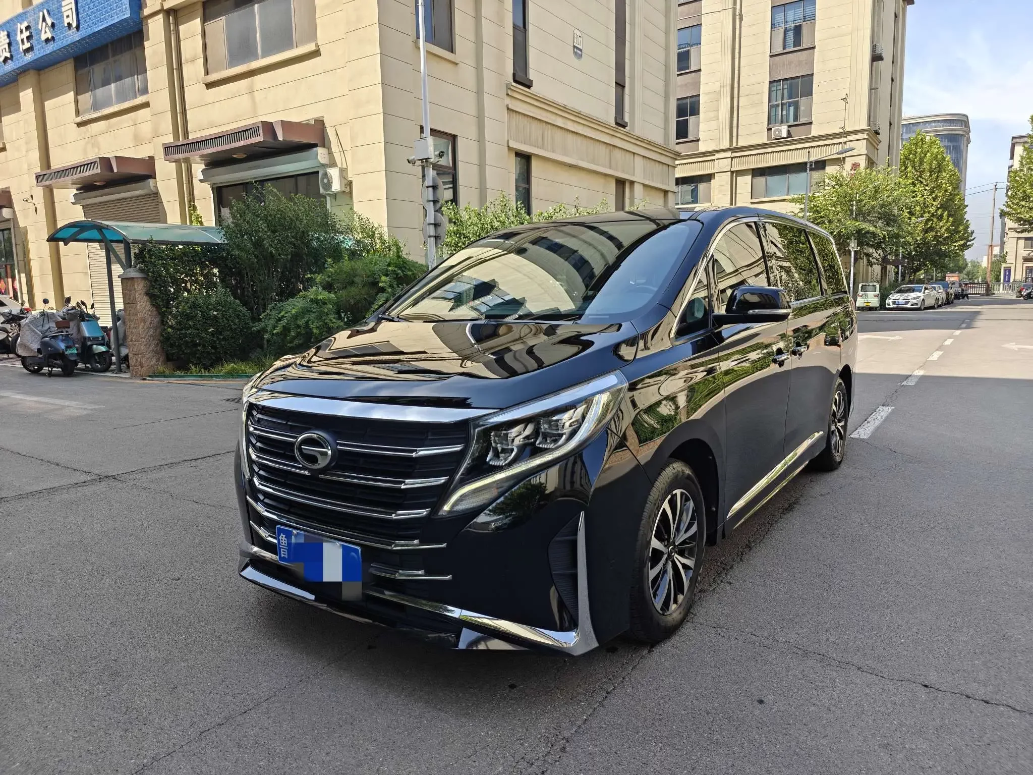 GAC Trumpchi M8