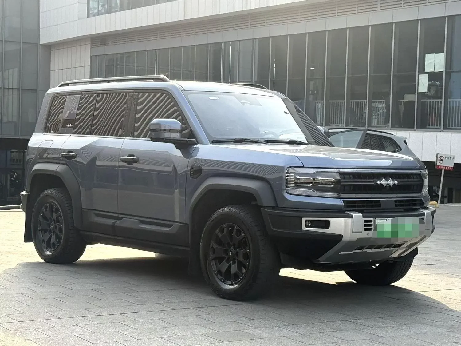 BYD Leopard Leopard 5