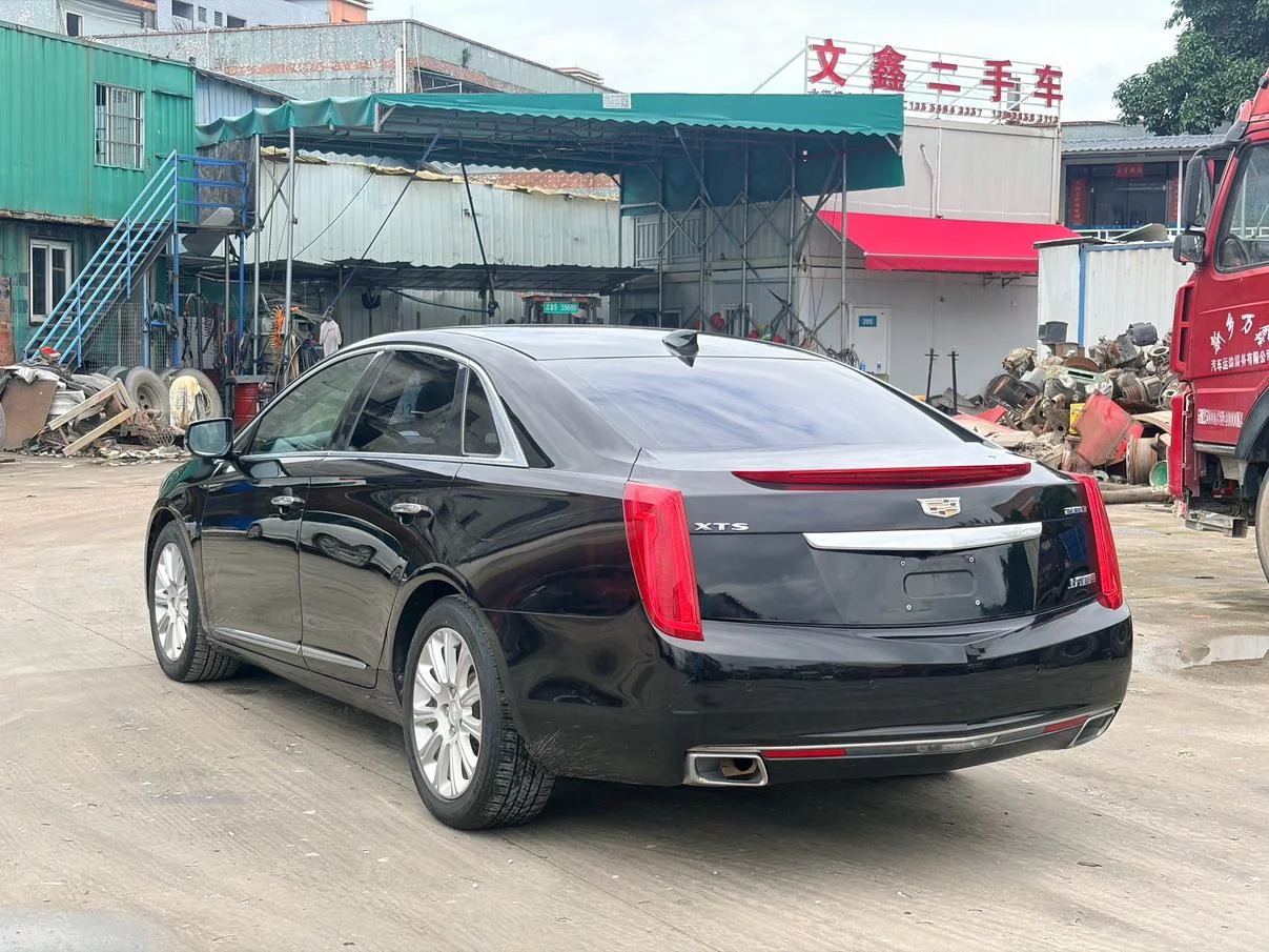 Cadillac XTS