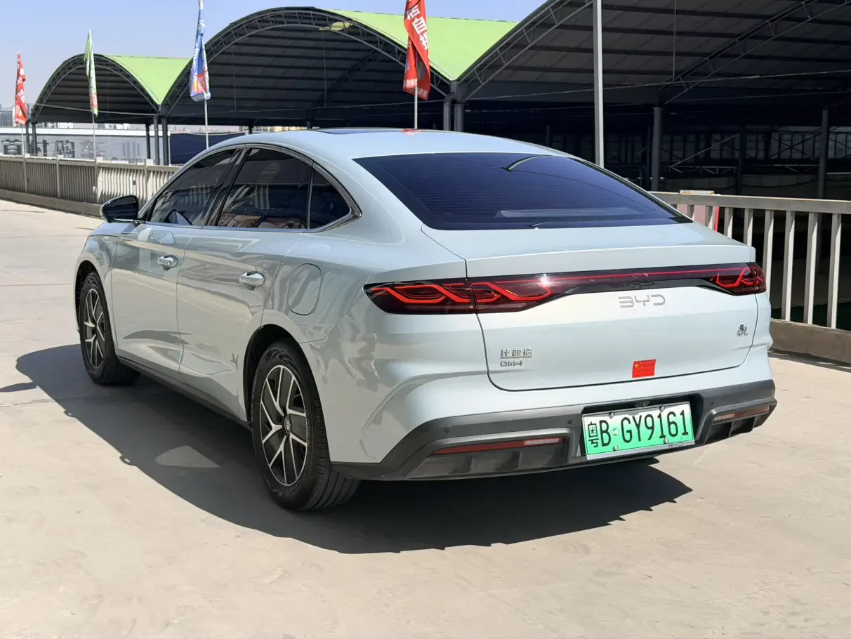 BYD Qin L DM