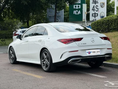 Mercedes-Benz CLA