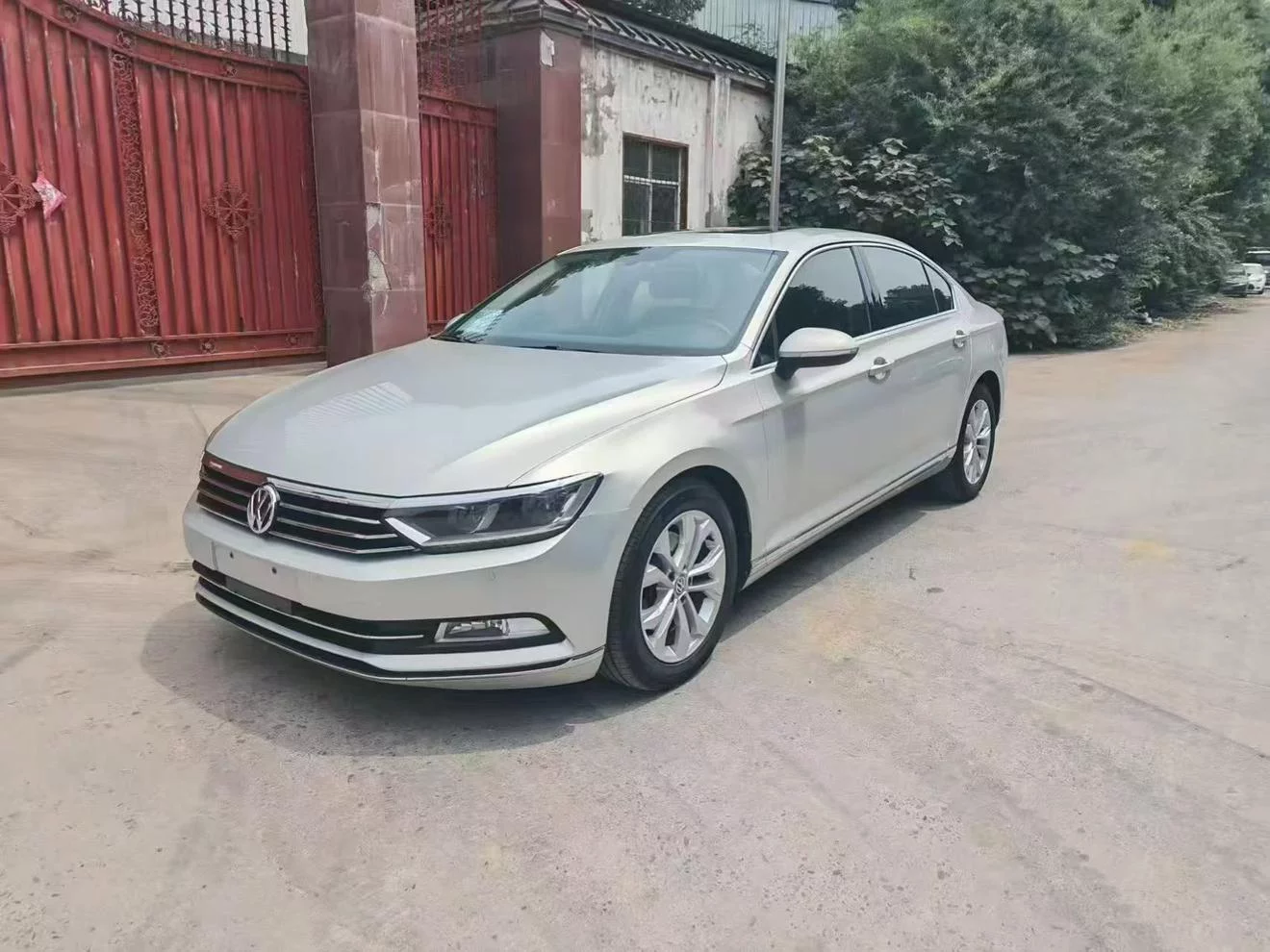 Volkswagen Magotan