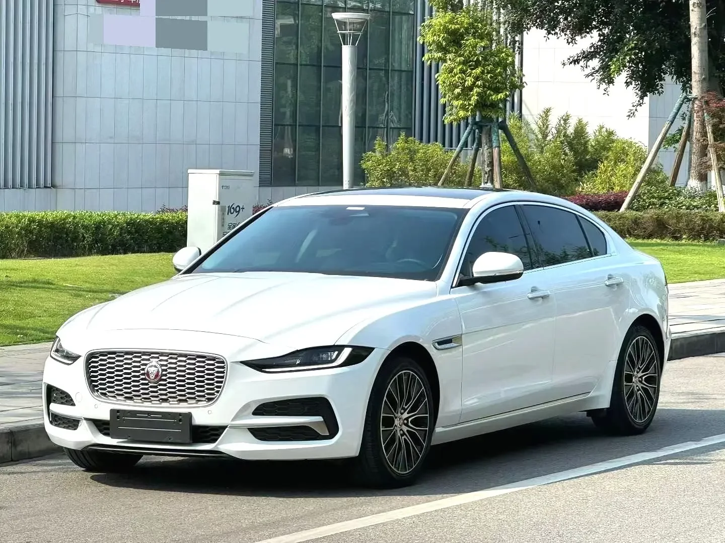 JAGUAR XEL