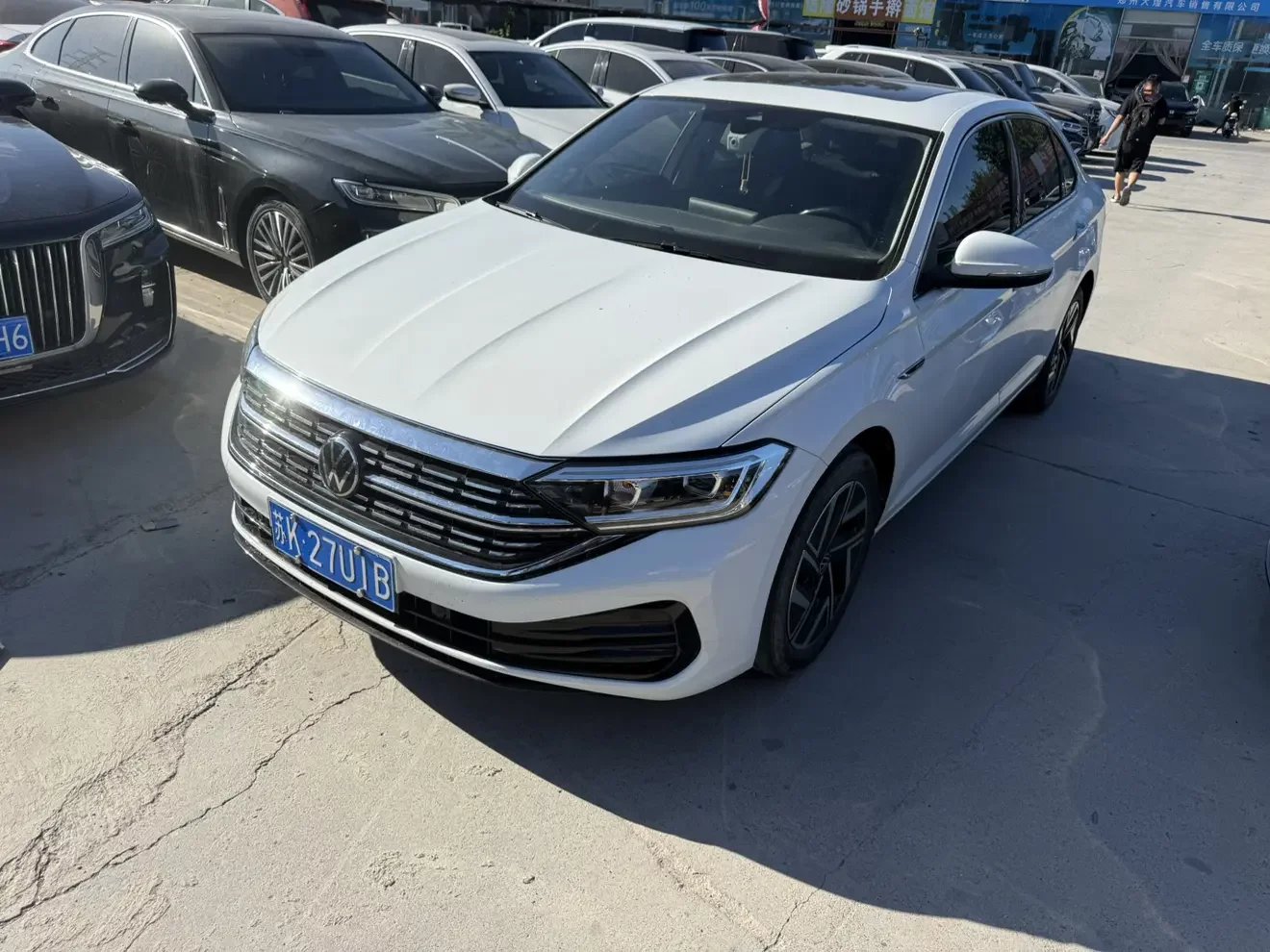 Volkswagen Sagitar