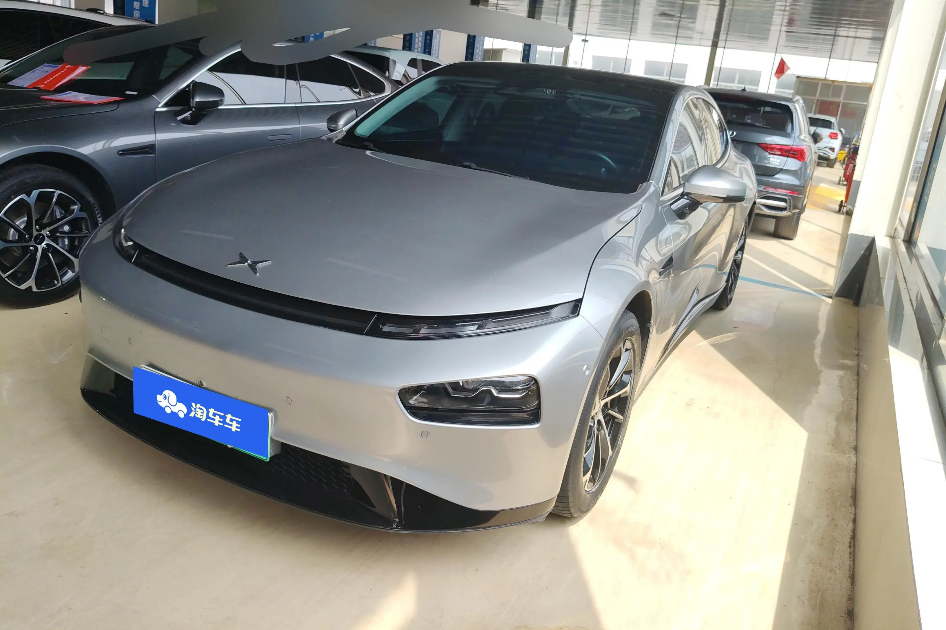 XPeng P7