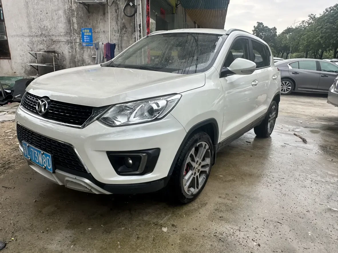 BAIC Shenbao X35
