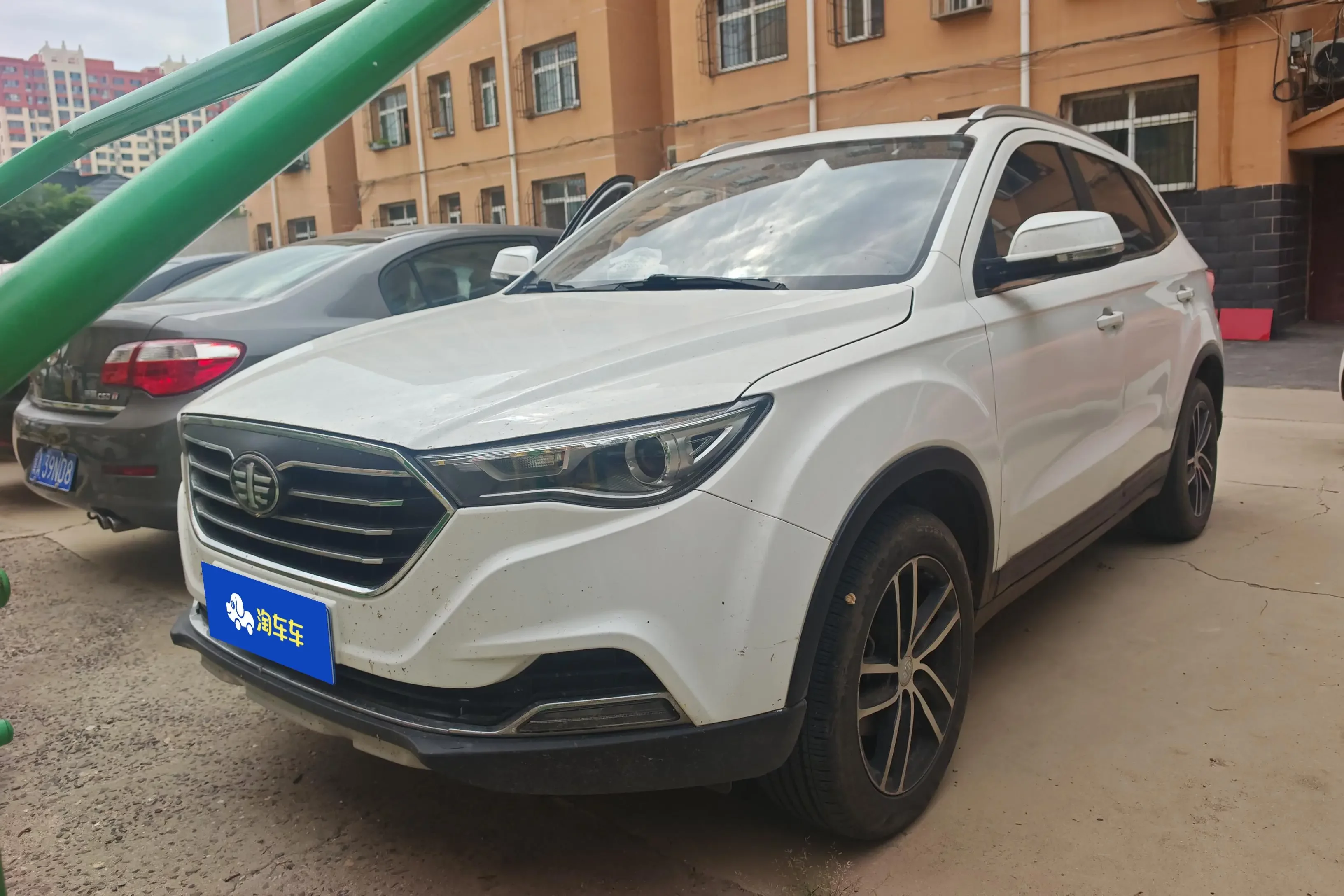 FAW Bestune X40