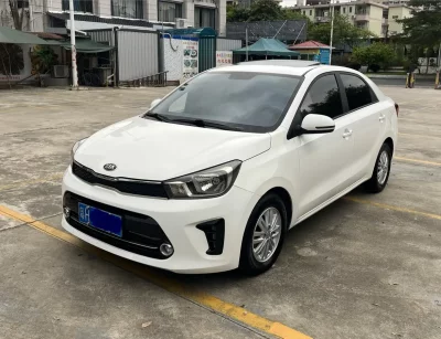 Kia Pegas