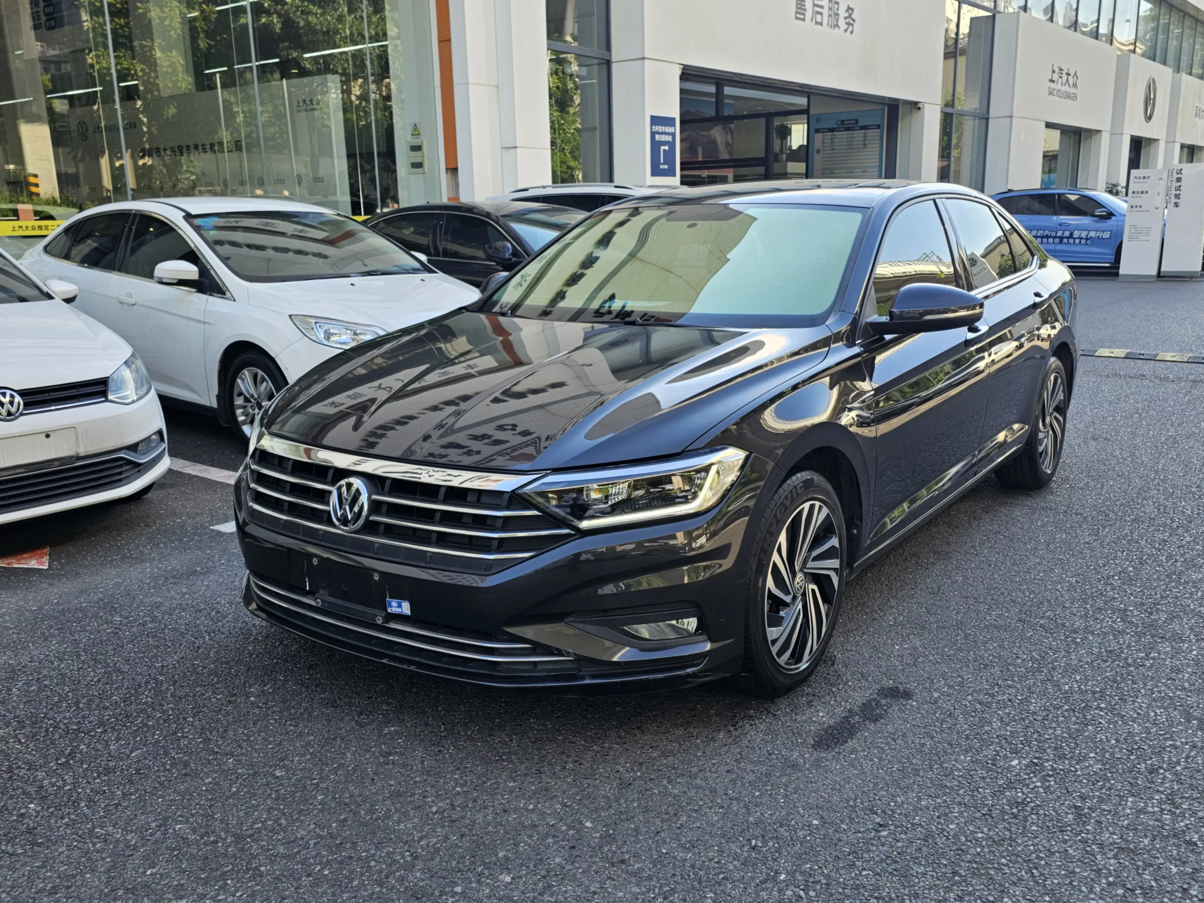 Volkswagen Sagitar