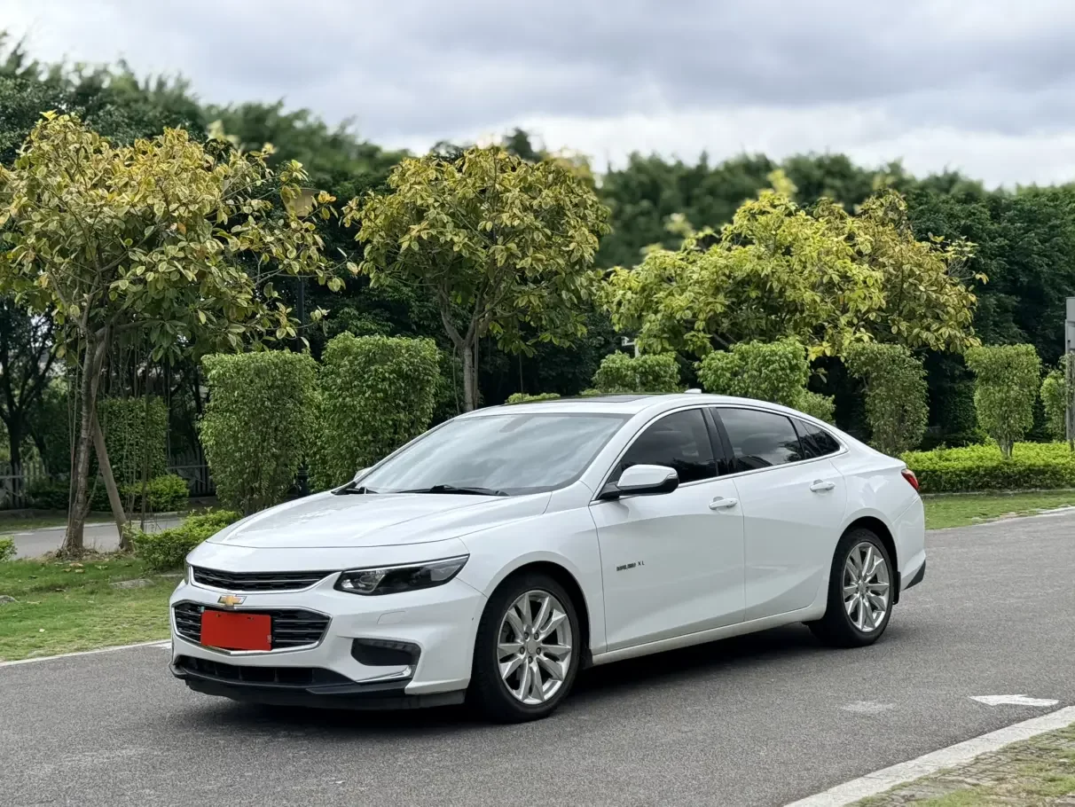 Chevrolet Malibu XL
