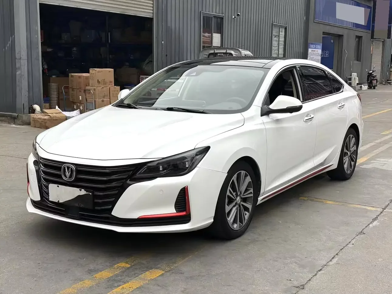 Changan Raeton CC