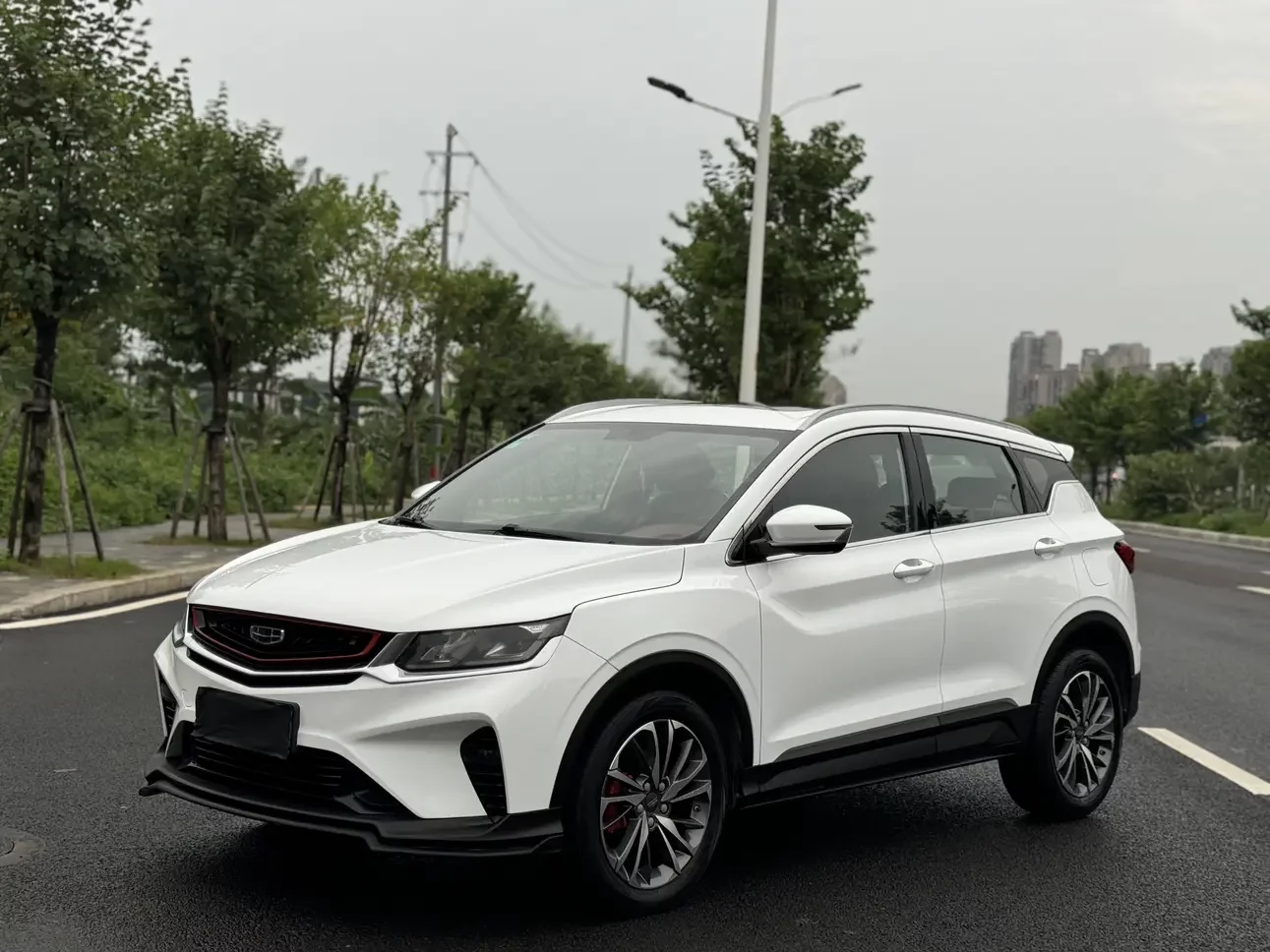 Geely Coolray SX11