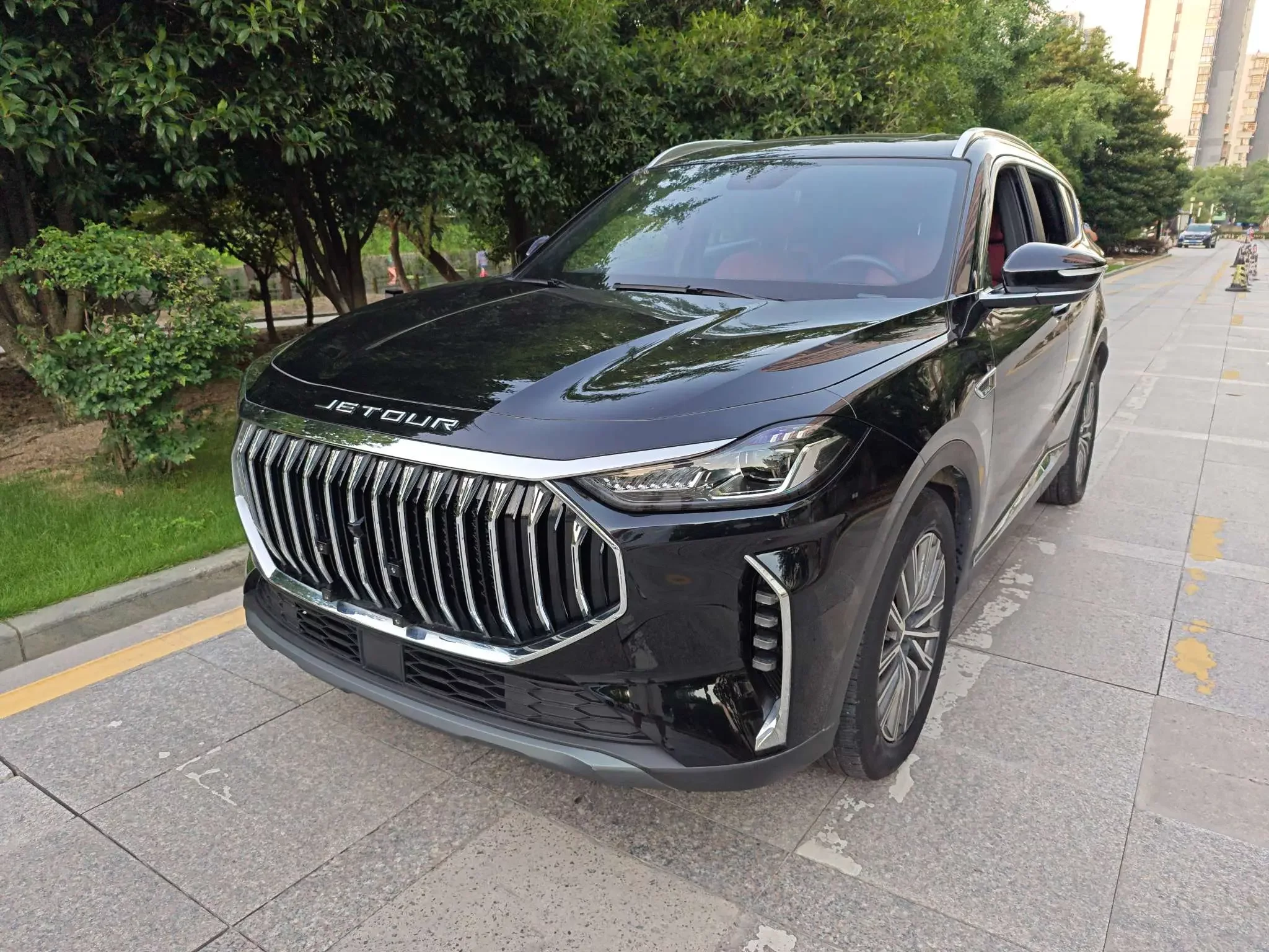 JETOUR JIETU X70 PLUS
