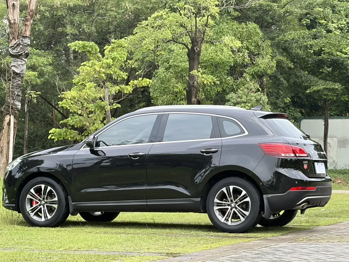 Borgward BX7