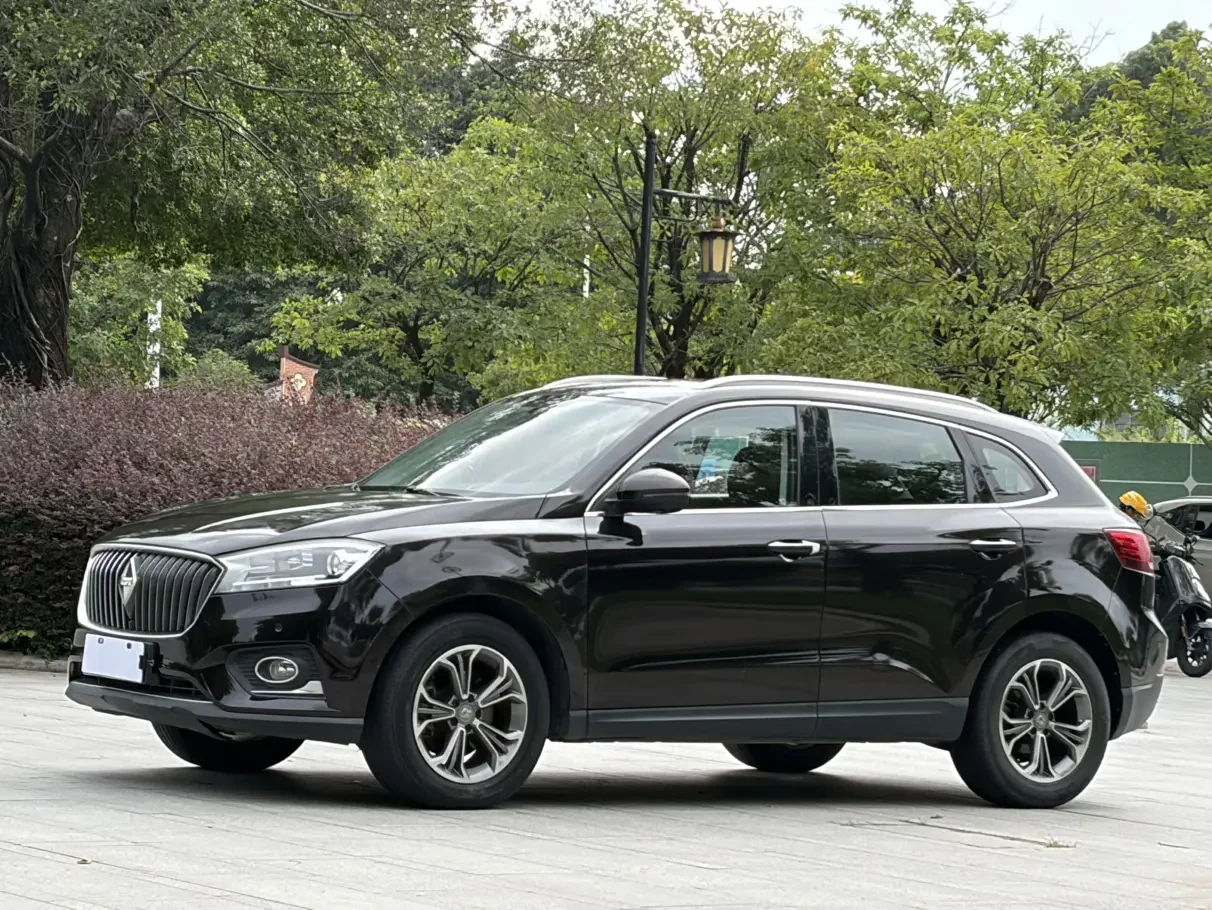 Borgward BX7