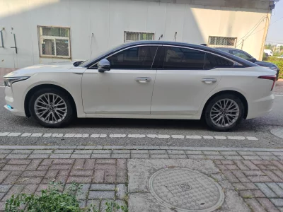 FAW Bestune B70