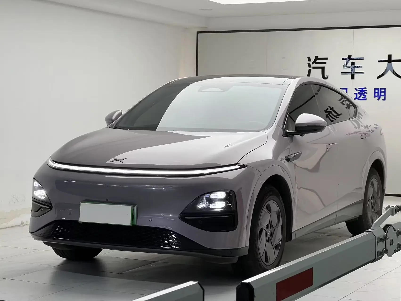XPeng G6
