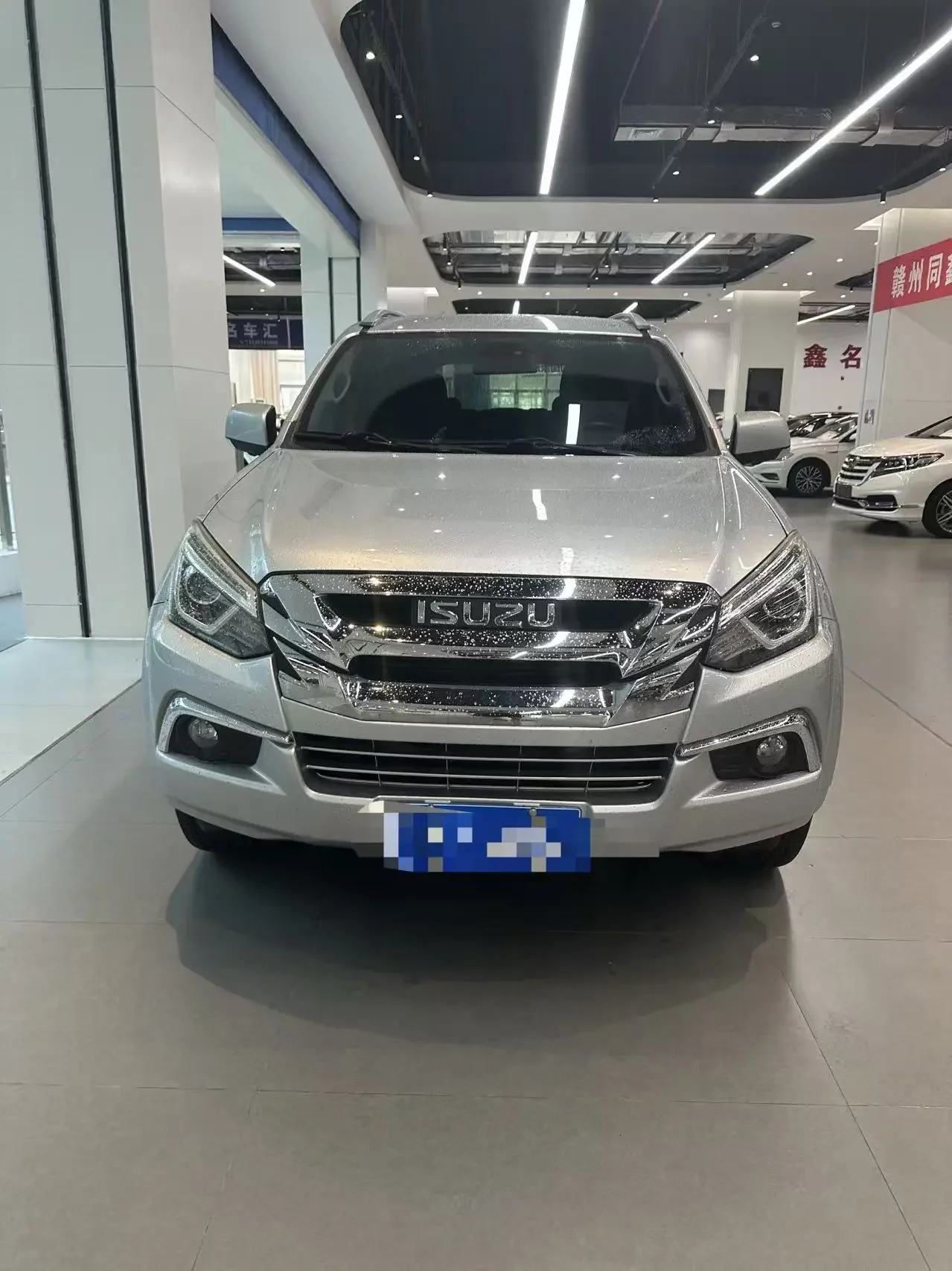 Isuzu mu-X Shepherd
