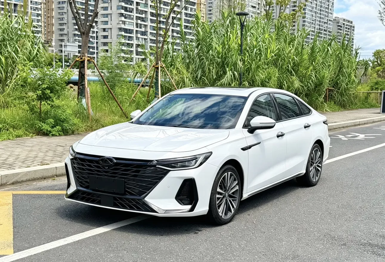 Chery Arrizo 8