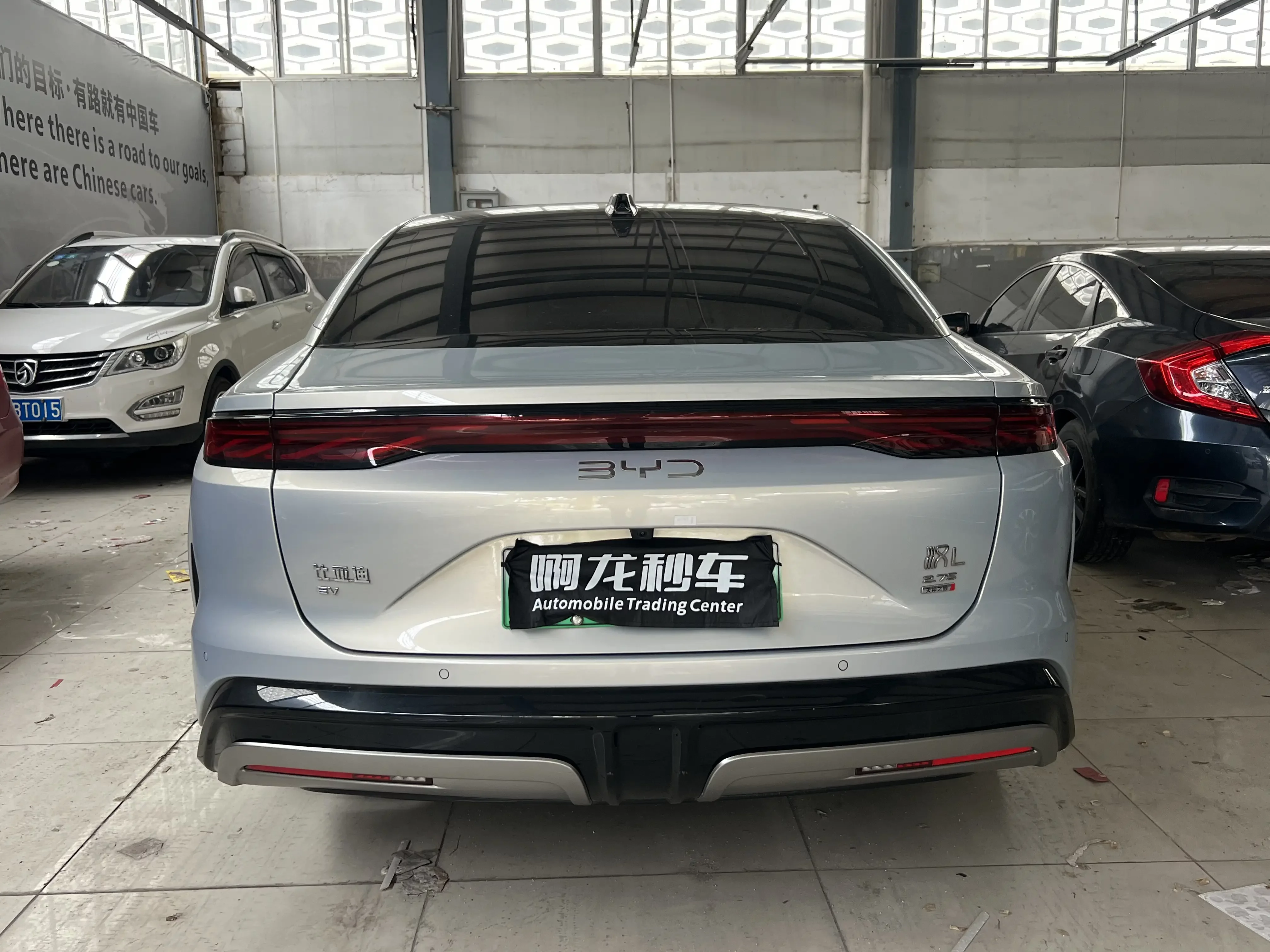 BYD Han L EV