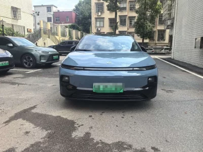 Leapmotor B01