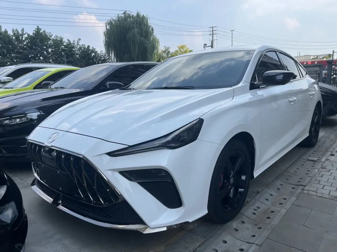 MG 5 SCORPIO